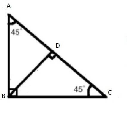 An isosceles right triangle has leg lengths of 4 centimeters. what is the length of the altitude dra