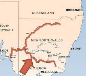 Analyze the map below and answer the question that follows. Image by Bidgee Which body of water is t