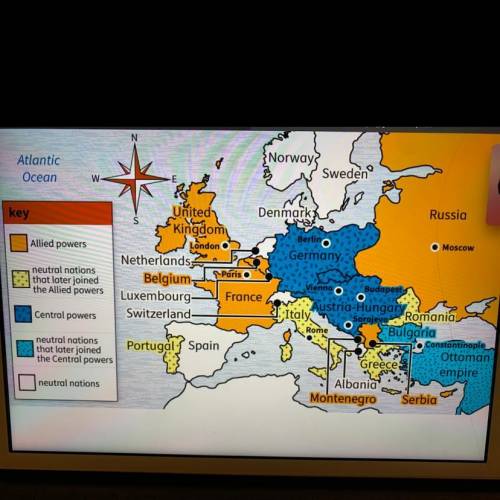Which situation shown on this map shaped Germany's military strategy in World War I? 1.)the absence