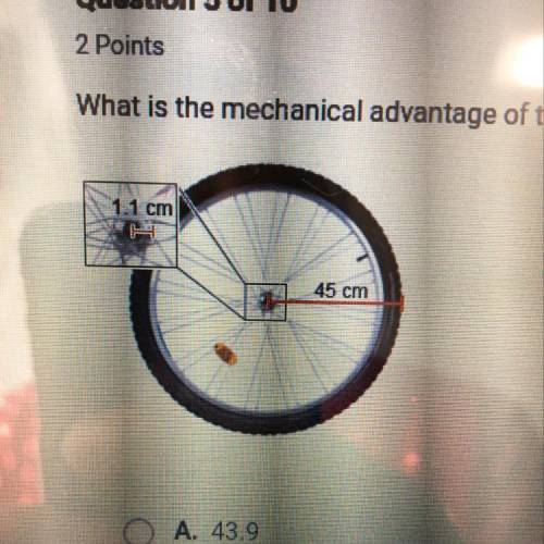 What is the mechanical advantage of the wheel and axle shown below?
cm
45 cm