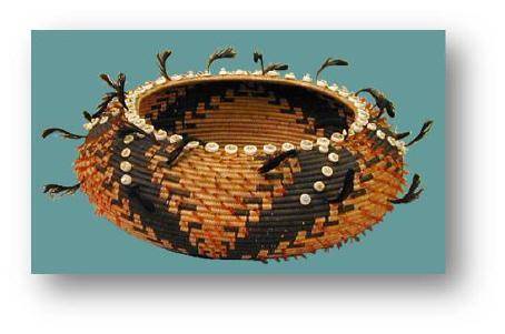 A basket woven by a Native tribe located in California.

What tribe is the above piece from?
a.
Si