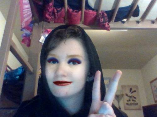I'm just bored and playing with online makeupXD