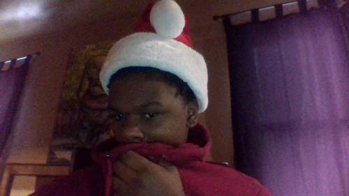 Am i ugly cus my dad jus got these christmas hats and u love them so how do they look on me 1-10
