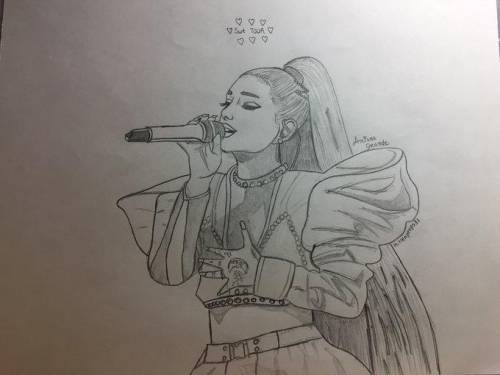 Hey, do you like this drawing? It's of Ariana Grande :)