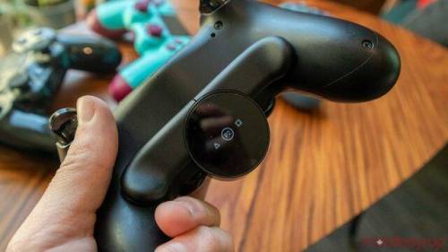 How to turn a banana into a PlayStation controlle?

The US Patent and Trademark Office recently is