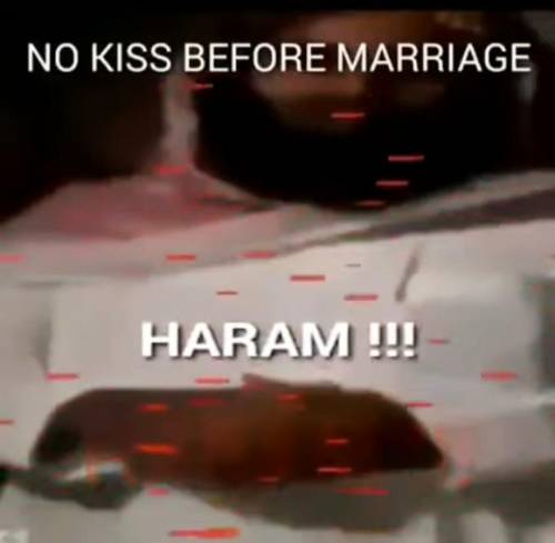 No kiss before marriage*HARAM*​