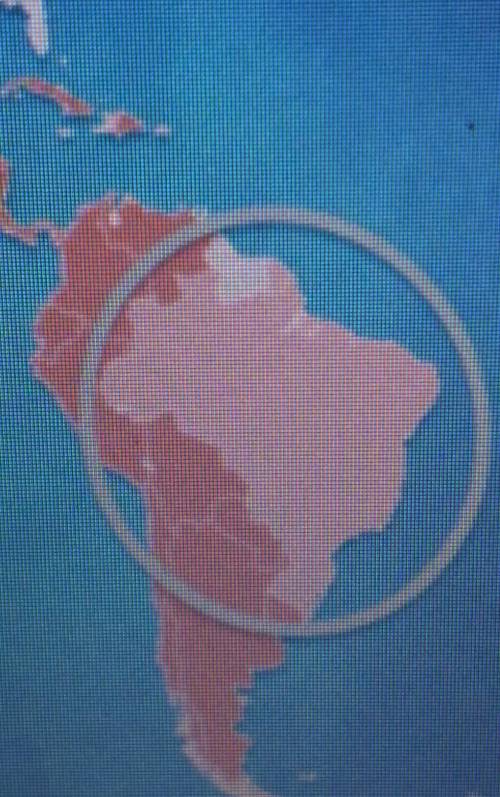 Which country colonized the region that is highlighted and circled on the map above? A. Spain B. En