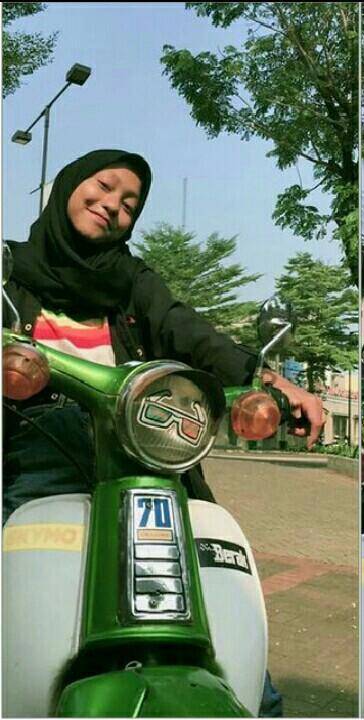 Name : Giska Lulu14 yearsLive : Indonesia, Bogorwho want her?!​